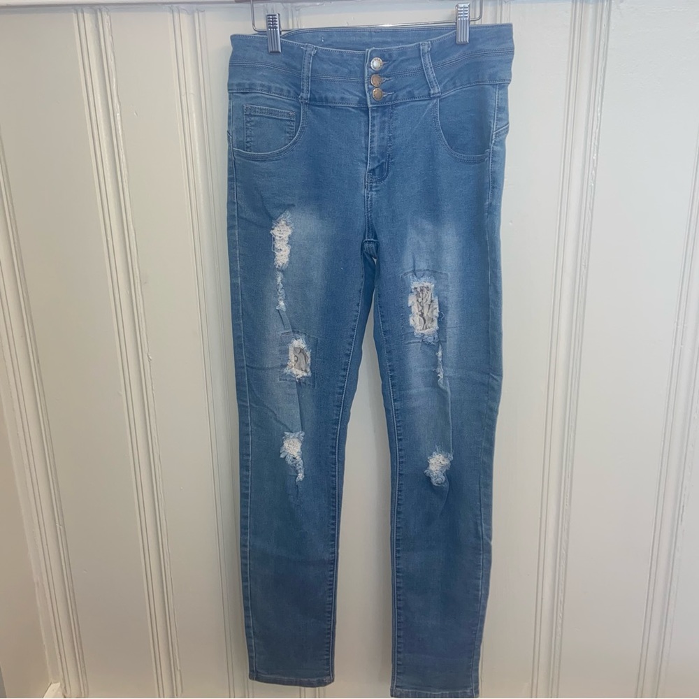 L&B Distressed Jeans
